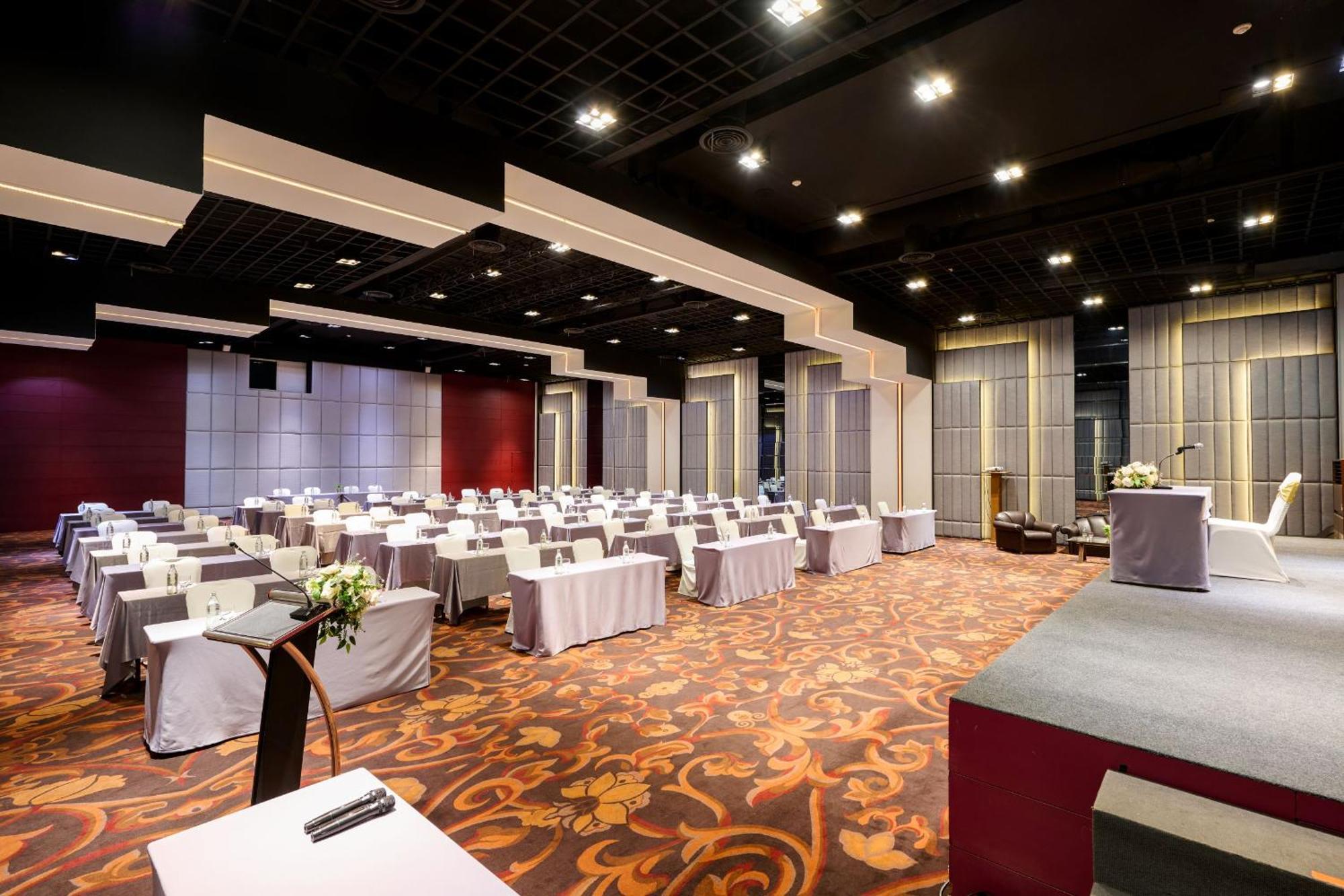 Tk Palace Hotel & Convention Bangkok Kültér fotó