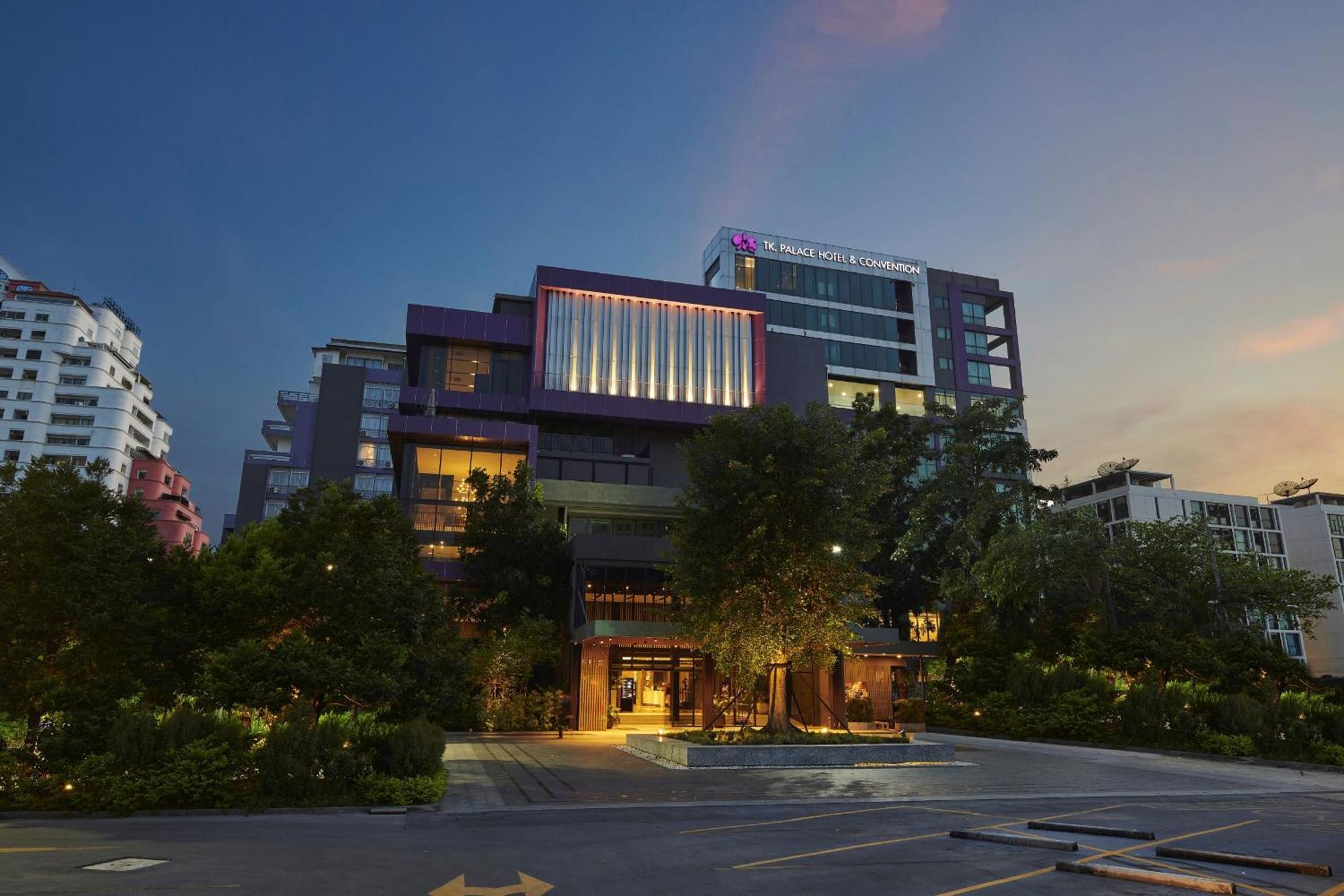 Tk Palace Hotel & Convention Bangkok Kültér fotó